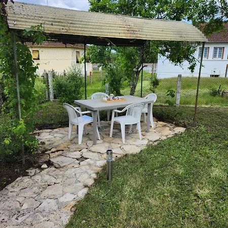 Gite Maison D'allier Ferienhaus Le Veurdre